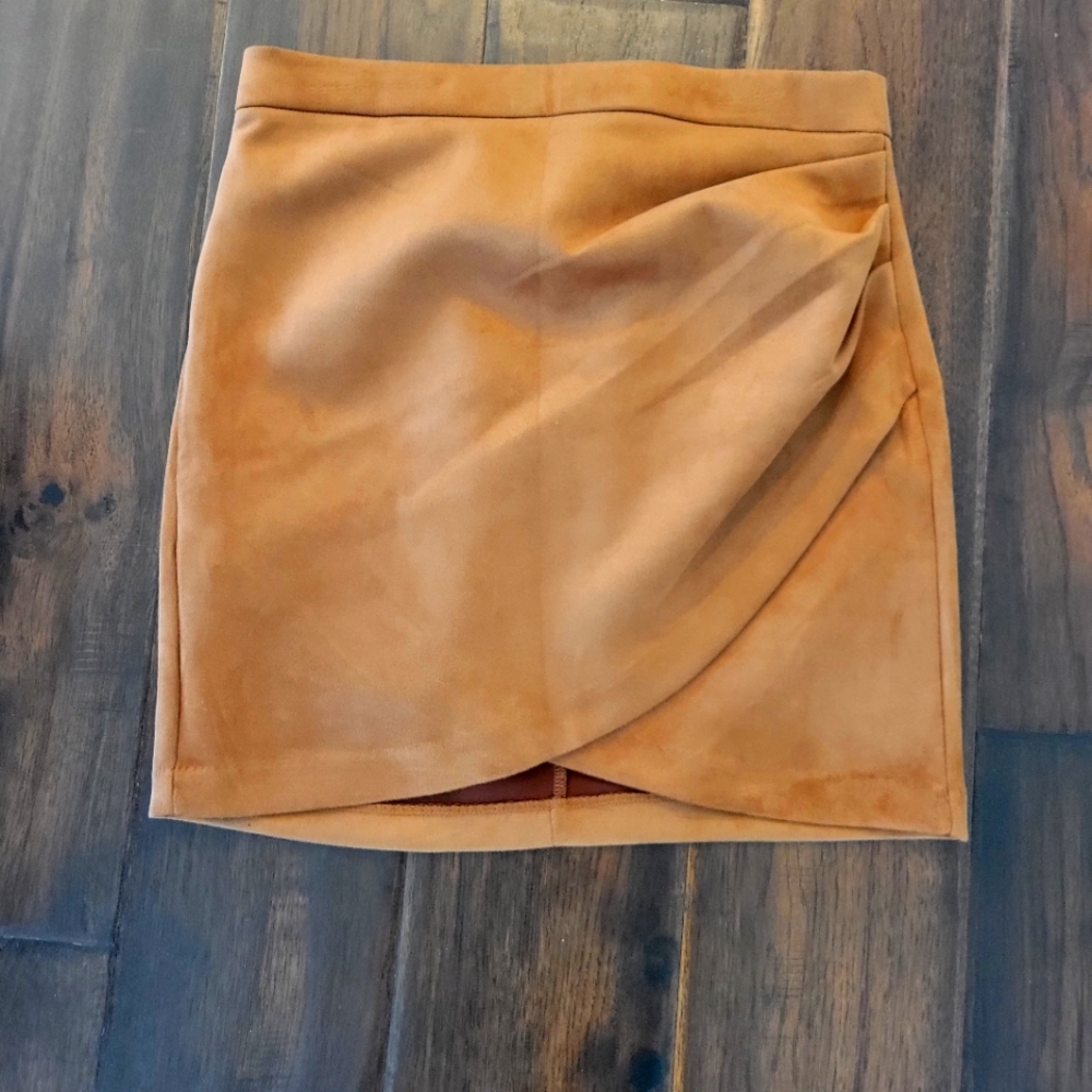 Cute faux-suede mini skirt